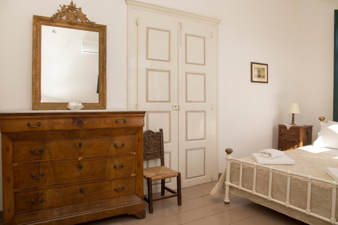 1861 Mansion Spetses 빌라 외부 사진