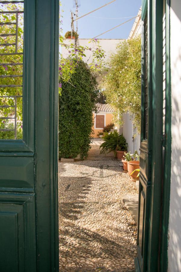 1861 Mansion Spetses 빌라 외부 사진