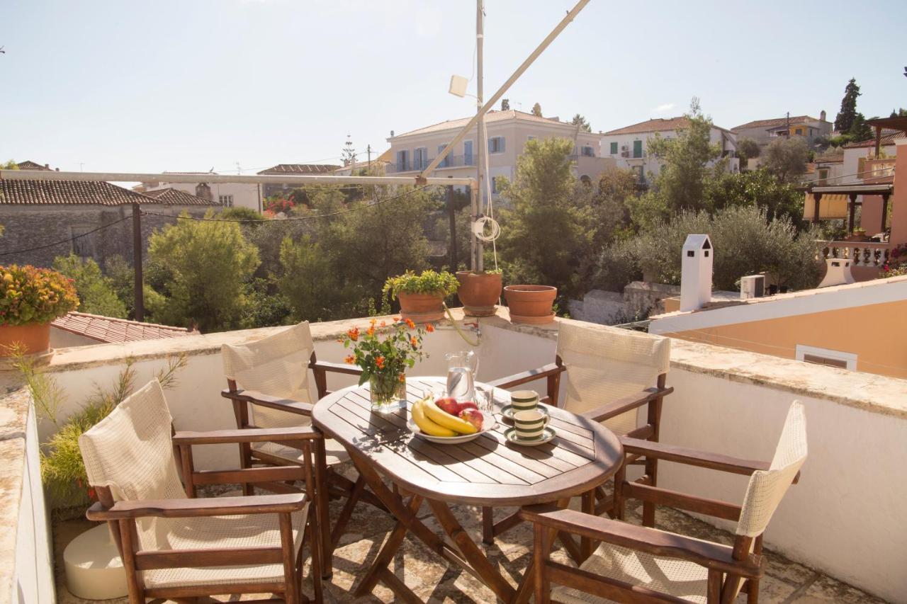1861 Mansion Spetses 빌라 외부 사진